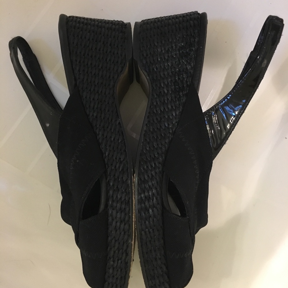 Donald Pliner Platform wedge - Picture 4 of 4